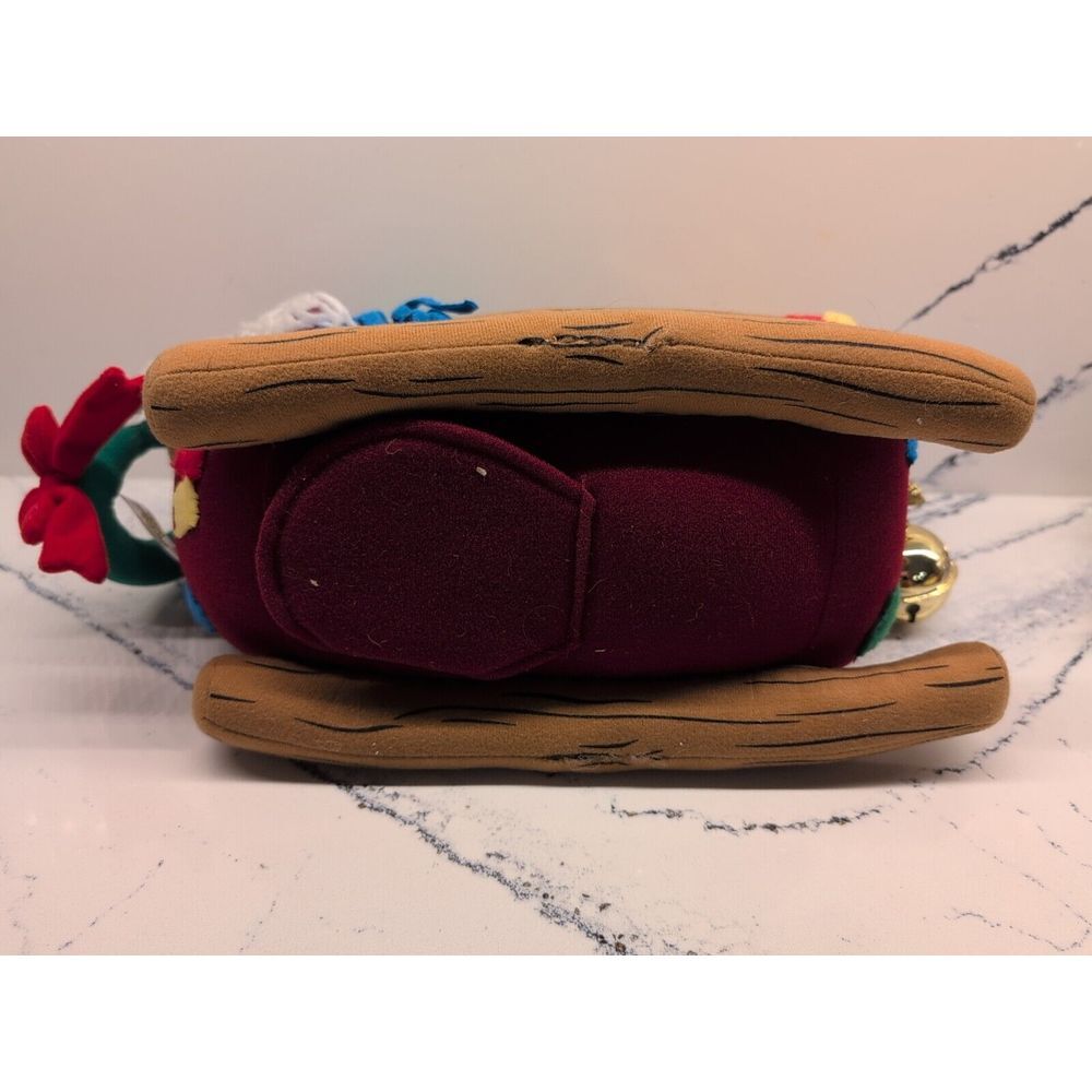 Disney Musical Plush Sleigh Winnie The Pooh Tigger Eeyore Theme Park Exclusive‎ - Picture 8 of 8